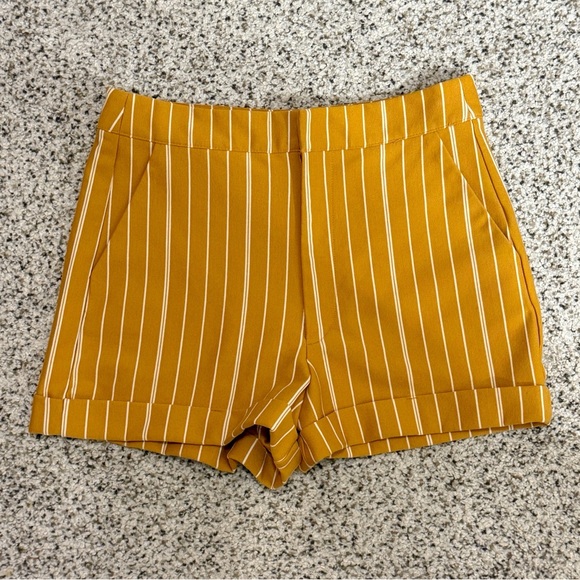 Forever 21 Mustard Yellow Striped Shorts – Size M - Picture 1 of 4